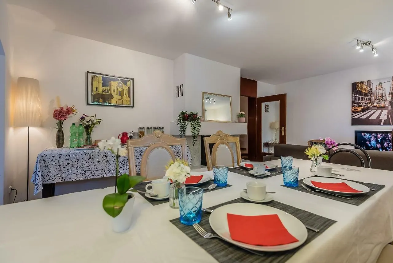 Bed And Breakfast Zeevat Waldperlach Monaco di Baviera