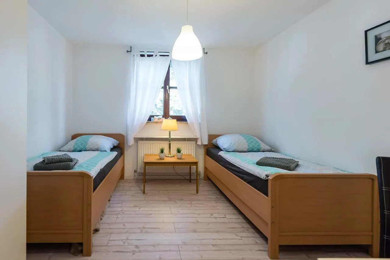 Bed & Breakfast Bed And Breakfast Zeevat Waldperlach Monaco di Baviera