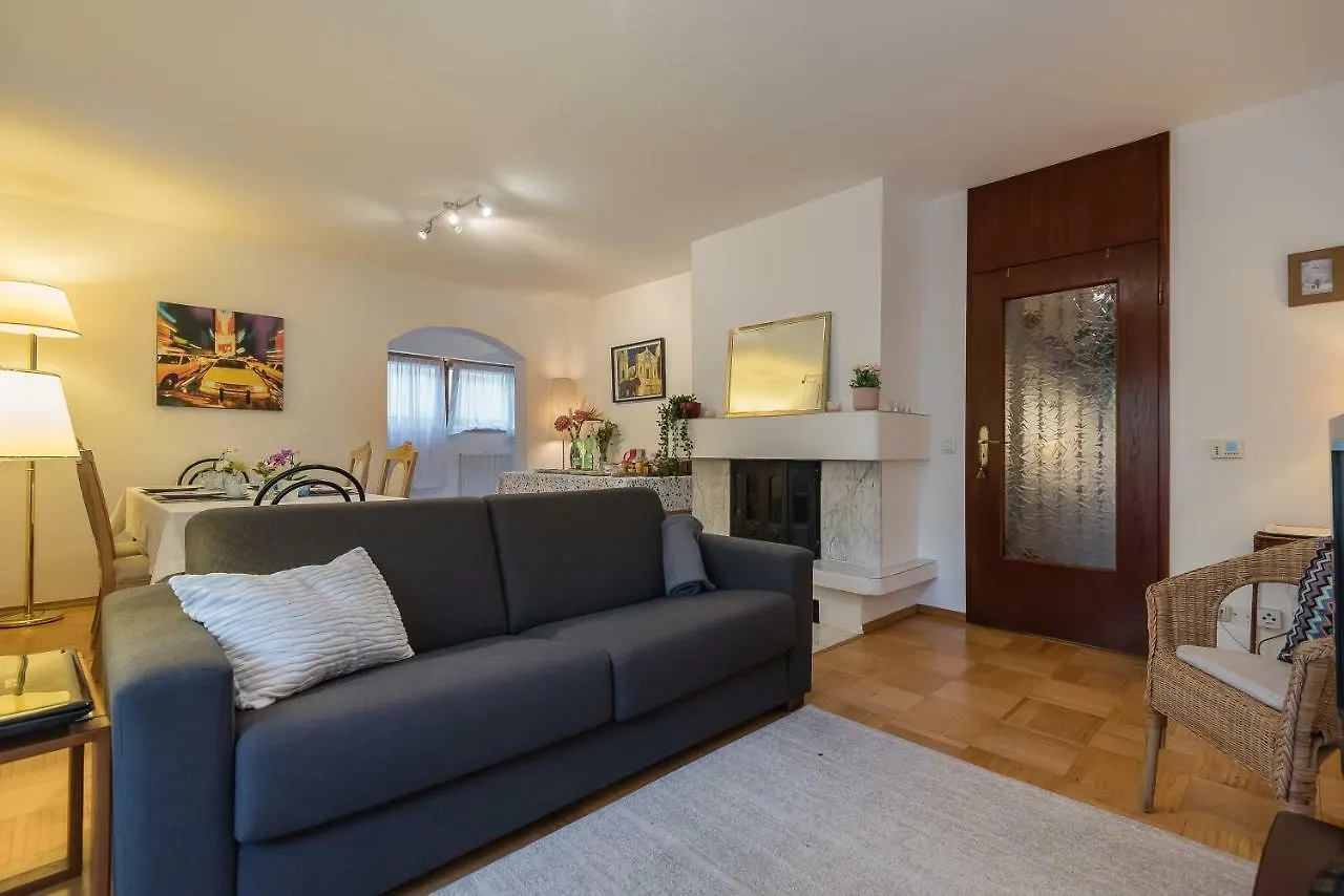 Bed And Breakfast Zeevat Waldperlach Monaco di Baviera Bed & Breakfast